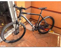 MTB kerékpár – Merida alu váz, levegős teleszkóp, Shimano hajtás