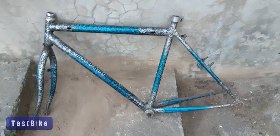 MTB  26" acél vázak,villák,stb..