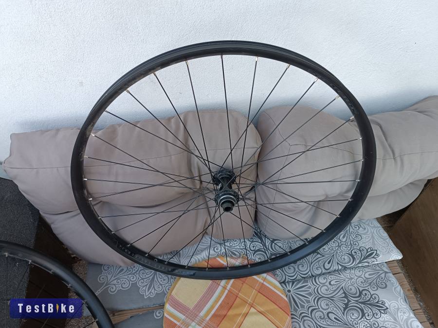 Mullet kerékszett, boost, CL, TL ready