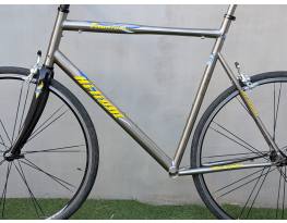 nagy orszĂĄgĂști titanium vĂĄz szett