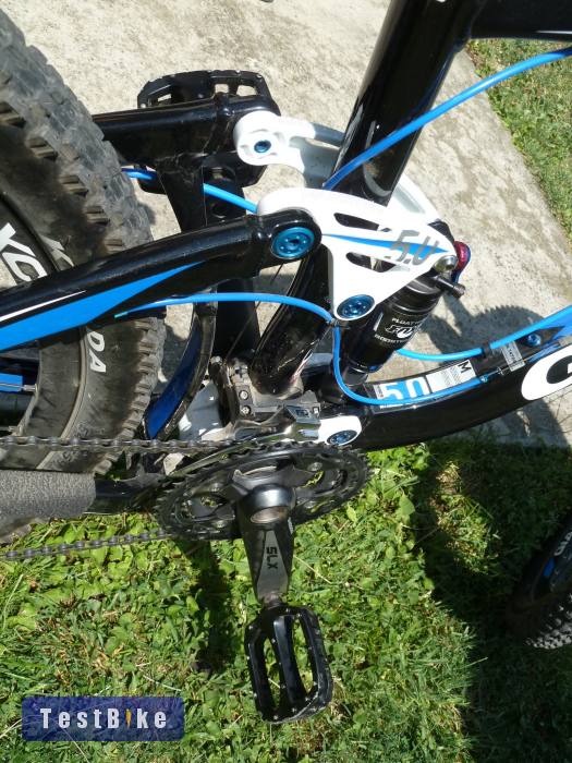 Nagyon keveset használt Giant Trance X3 eladó