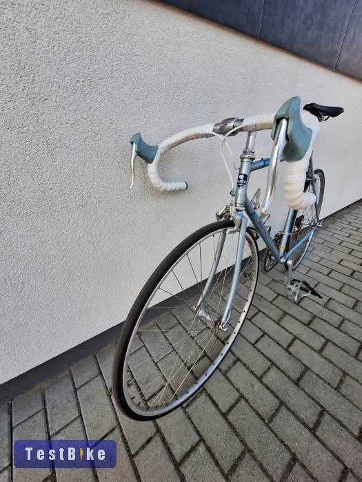 Nagyon Ritka Norta Aero Dynamic 28-s felújítva