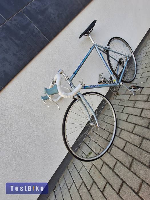 Nagyon Ritka Norta Aero Dynamic 28-s felújítva