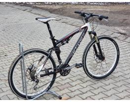 Nagyon szép állapotú Ghost fully XC versenygép XT Rock Shox