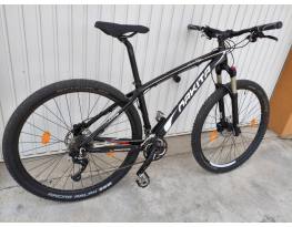 Nem Merida, Nakita c7 karbon 29 es XT és Manitou teló 