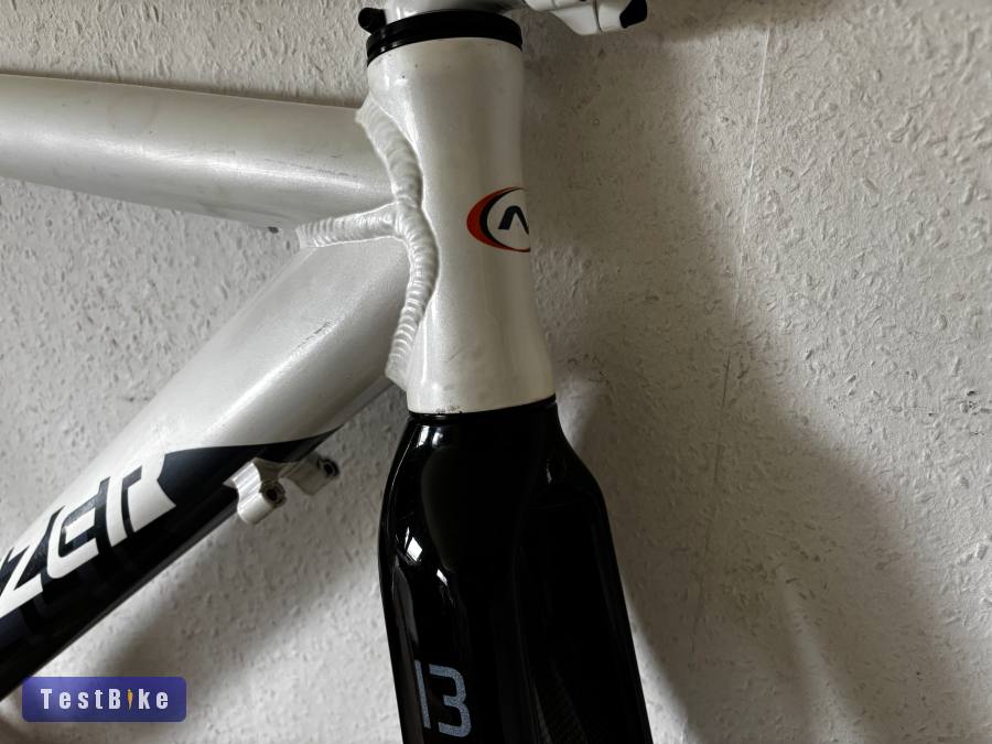 Neuzer Centaur 50 Whirlwind CCR Országúti váz szett 52-es