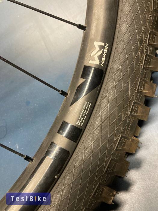 Newmen Advanced Carbon 27,5” kerékszett eladó!