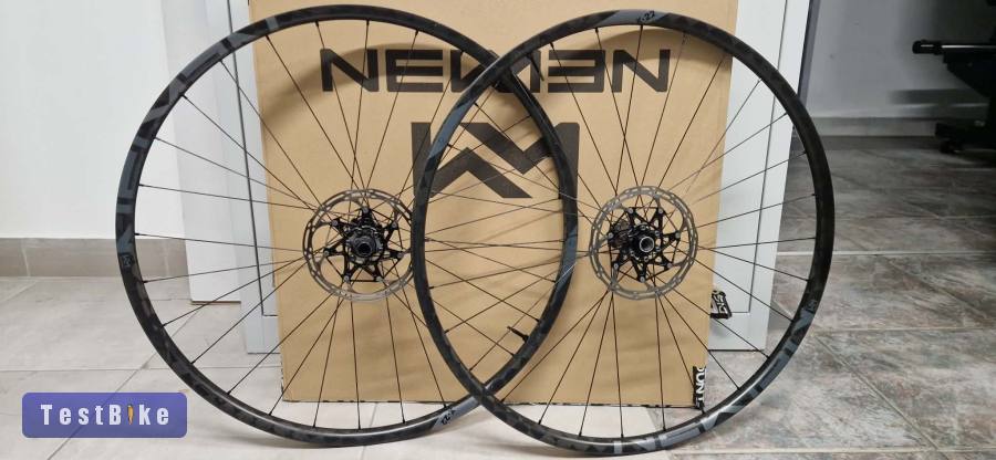 Newmen Advanced SL X.22 karbon kerékszett 
