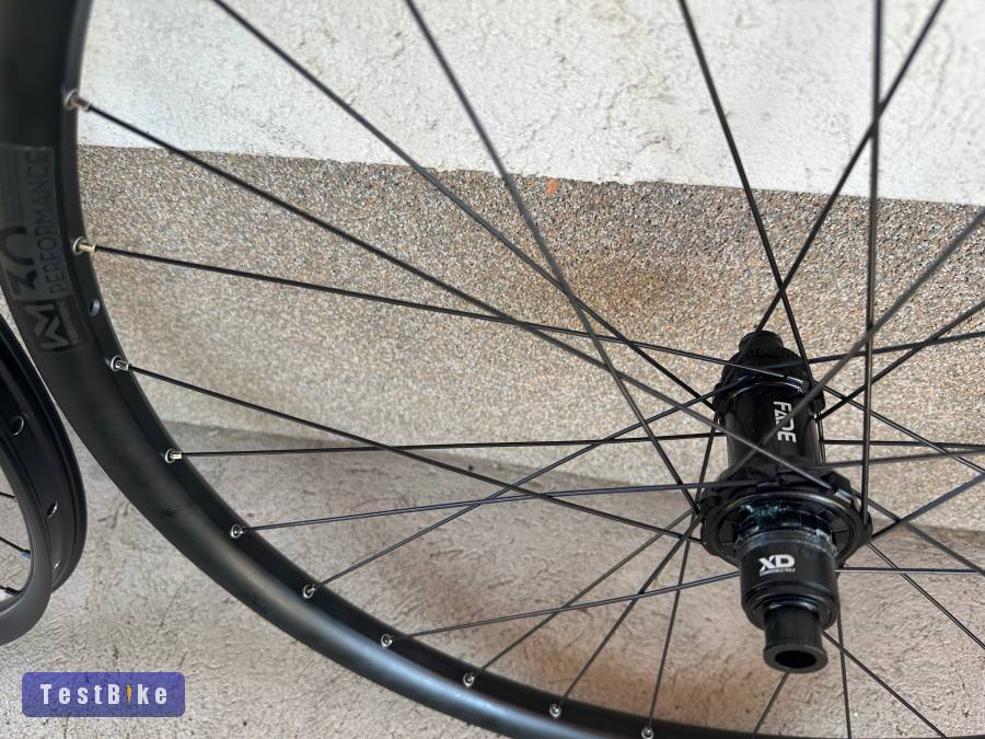 Newmen 30 mullet Boost enduro kerékszett Új