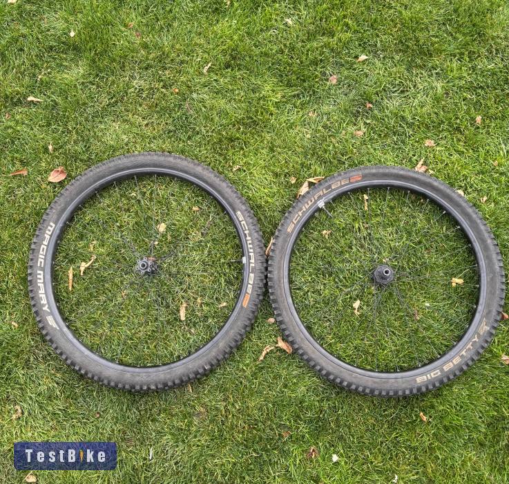 Newmen Performance 30 Base / Fade agyas mullet kerékszett