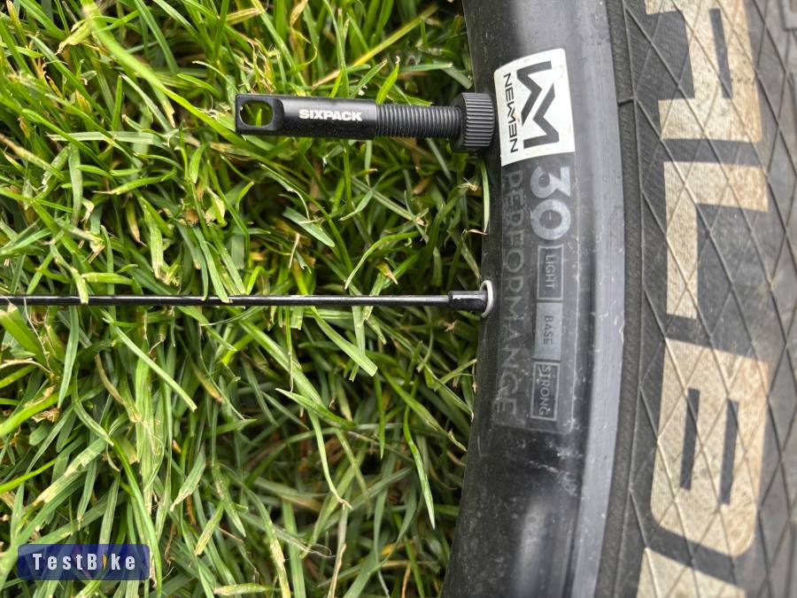 Newmen Performance 30 Base / Fade agyas mullet kerékszett