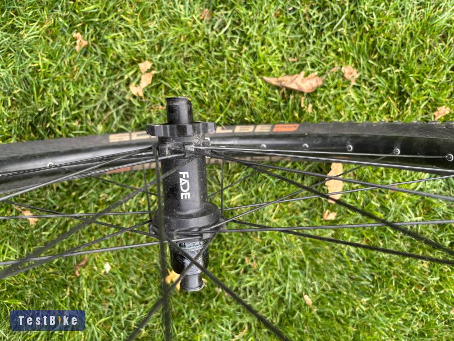 Newmen Performance 30 Base / Fade agyas mullet kerékszett