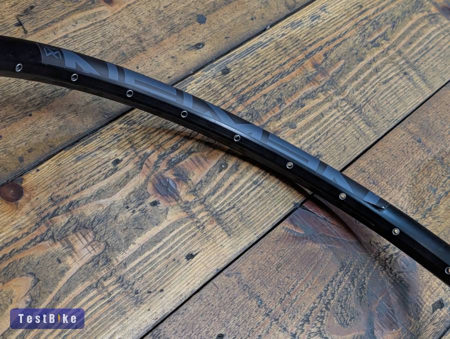 Newmen Performance Light  29" 28H