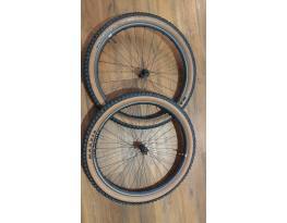 Newmen Phase 30 karbon felnis kerék