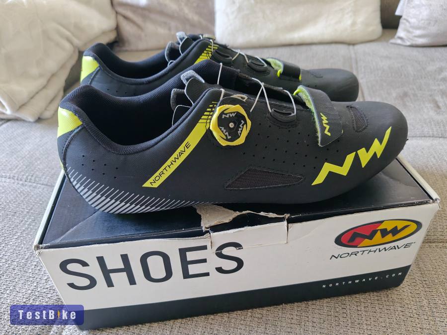 Northwave Core Plus országúti cipő fekete/fluo sárga 43eladó