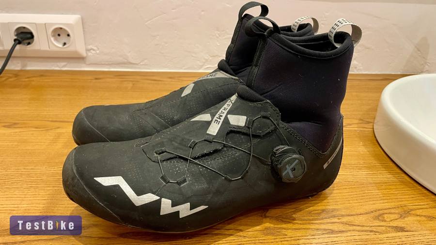 Northwave Extreme RR 2 GTX téli cipő