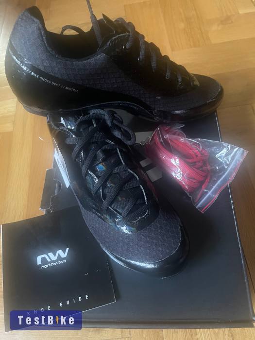 Új Northwave Mistral kerékpáros cipő 41