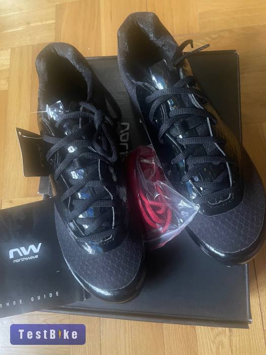 Új Northwave Mistral kerékpáros cipő 41