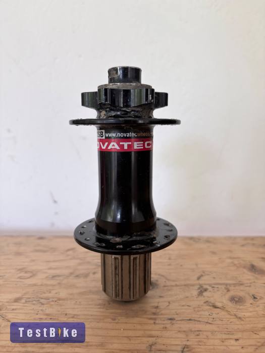 Novatec DH12SB 150x12 32L