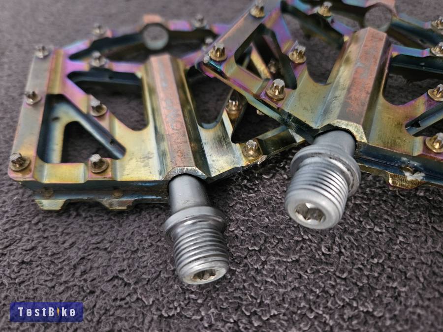 NOW8 M46 oil slick taposó pedál