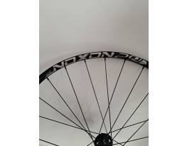 Noxon 29" Boost kerék DT Swiss 240 XR 1501!