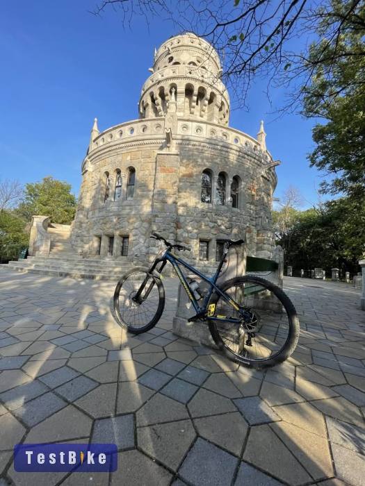 Nukeproof L 27,5 2020 29-es kerekekkel