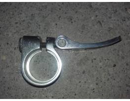 Nyeregcső bilincs 31.8mm