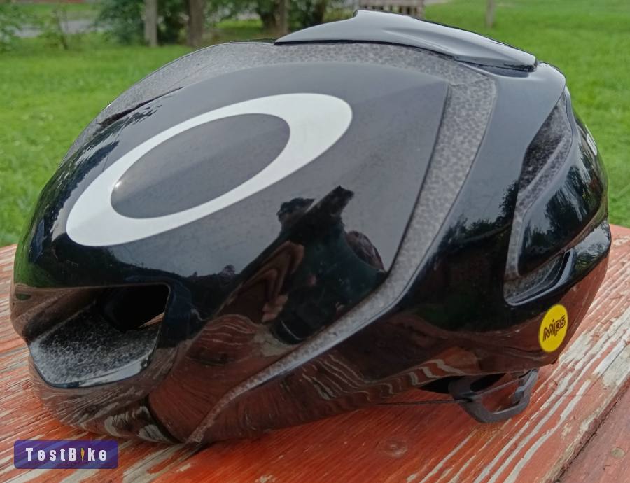 Oakley Aero 5 Mips kerékpáros sisak, fekete S-es eladó.