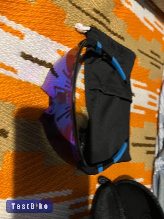 Oakley Encoder Strike Vented Matte Black-Prizm Sapphire spor