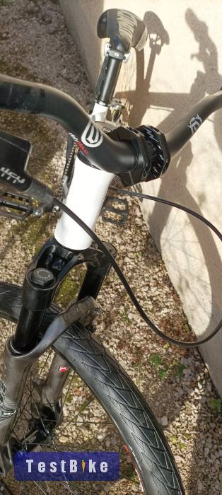 Octane One dirt bringa eladó