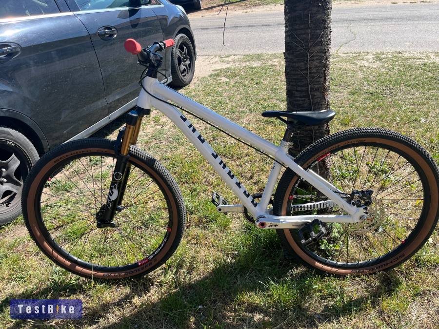 Octane One jump bike