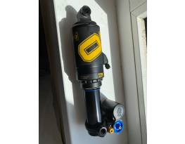 Öhlins TTX2 205x65 Új