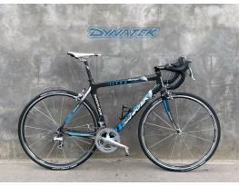 Olasz karbon országúti full Dura Ace-szel (kerékszett is)