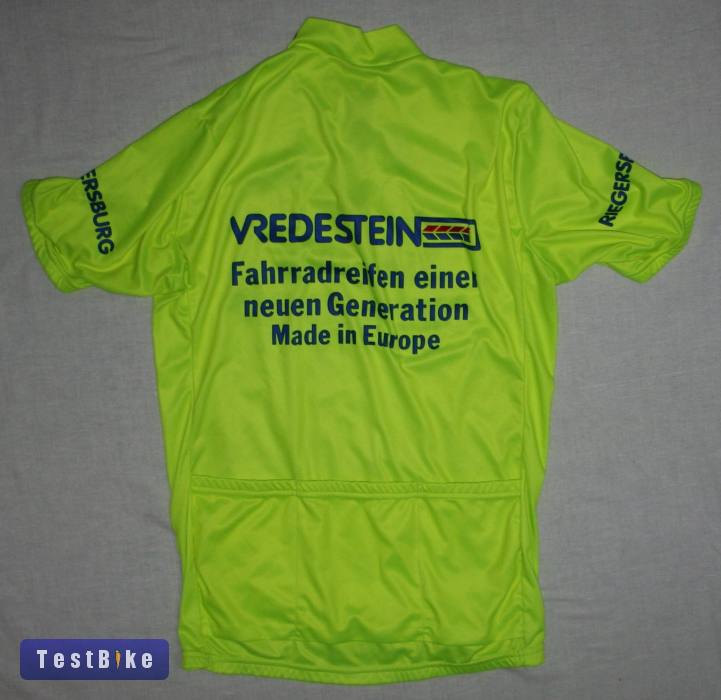 Olasz Santini mez Vredestein felirattal