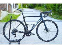 OLYMPIA LEADER Sram FORCE eTap AXS 2x12