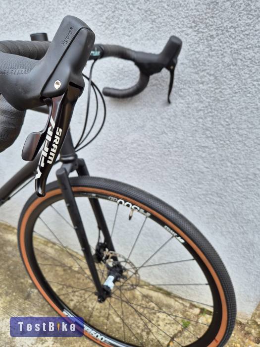 Omnium CXC V3 Apex 1x11. Cro-mo Gravel. Dt Swiss. Új!