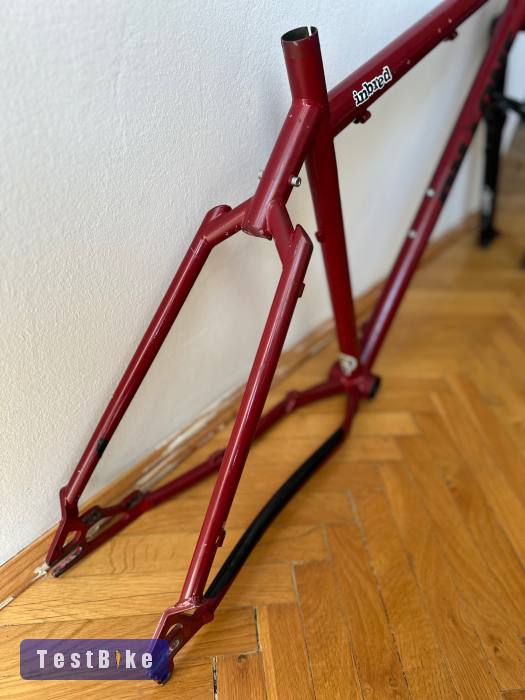 On one Inbred acél MTB váz. (Villa elkelt)