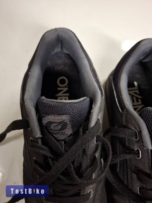 Oneal flat kerékpáros flat cipő 