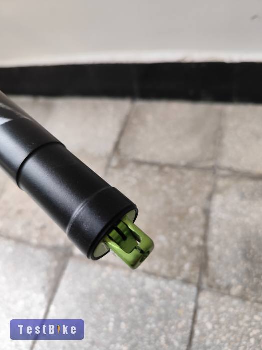 OneUp Dropper V2 rugós nyeregcső 31.6 180mm