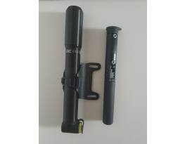 OneUp EDC szerszámtárolós pumpa - Nagyobb 100cm3