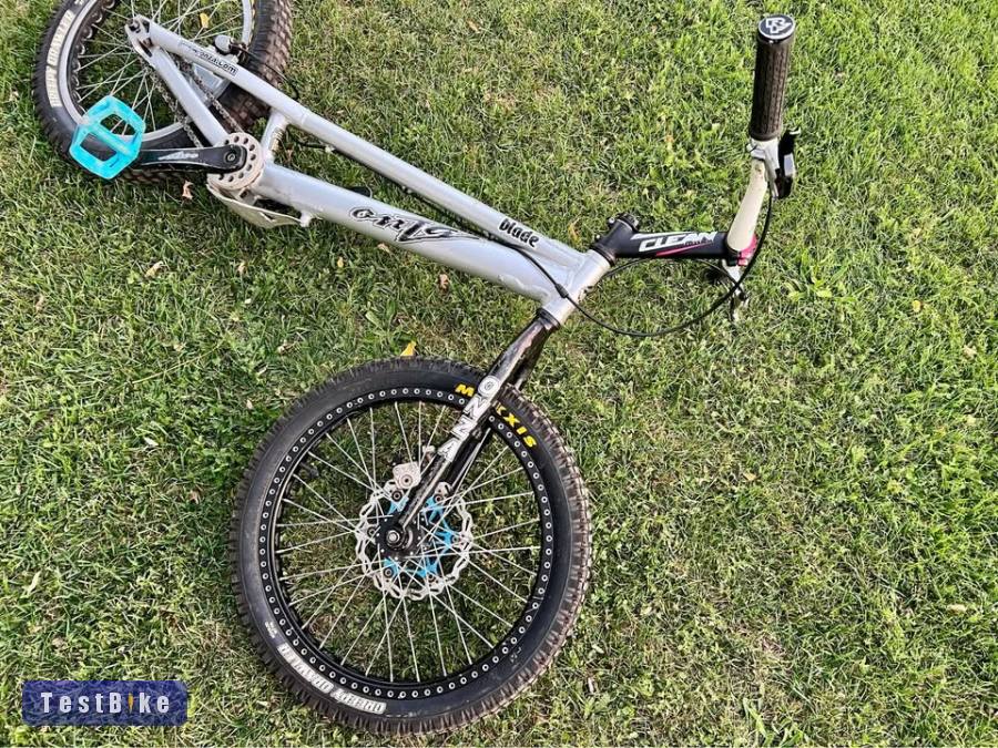Onza Blade 20” Trials kerékpár