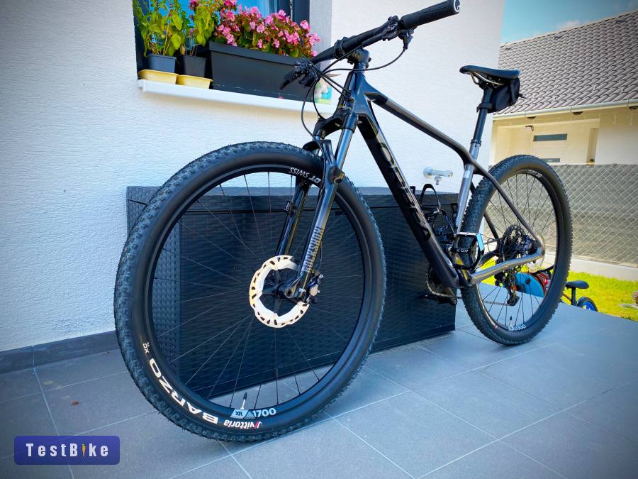 Orbea Alma – Shimano XT szettel, DT Swiss kerekekkel