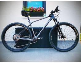 Orbea Alma – Shimano XT szettel, DT Swiss kerekekkel