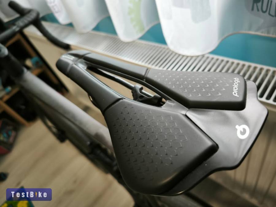 Orbea Orca M30i Országúti Shimano 105 Di2 tárcsafék 
