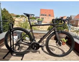 Orbea Orca M30iTeam (53) – 105 Di2 | Novatec Carbon | Favero