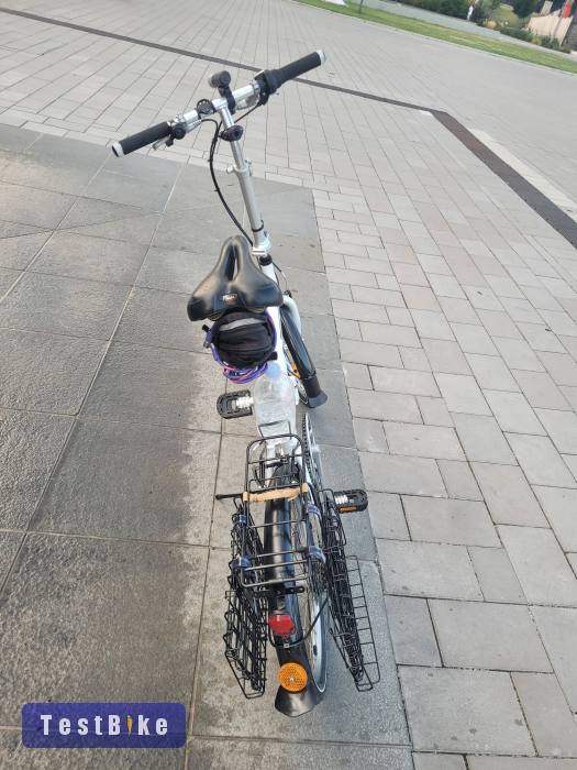Összecsukható KTM city folding kerékpár.