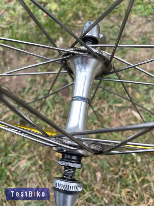 Outi első kerék, Shimano 600 gyorszáras agy + DRC felni