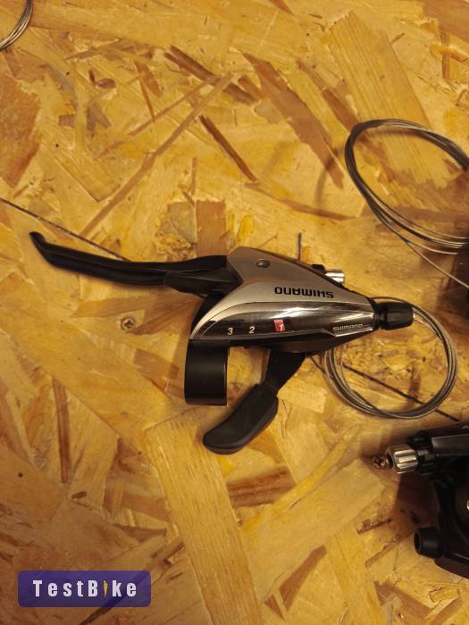 Páratlan fékváltó karok 