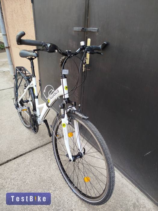 Pegasus Solero alacsony átlépésű trekking-városi bicikli