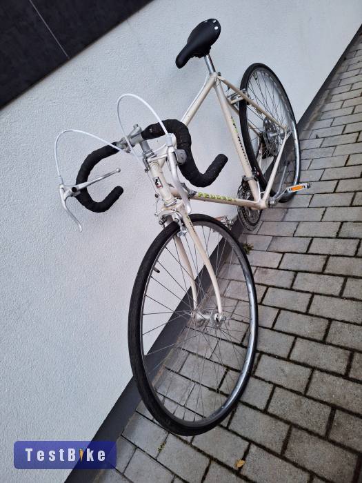 Peugeot országúti 28-as felújítva